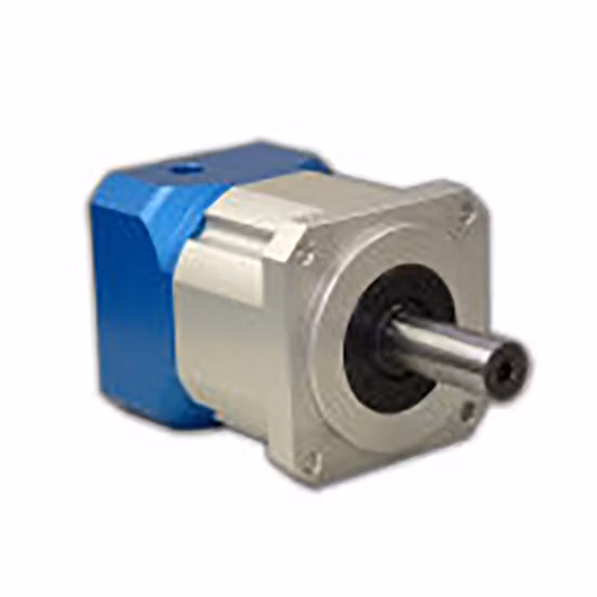 車のギアボックスシンシナティミラクロン押出機小型マリンエンジンハイラックスロータリーティラー用ギアボックスの取り付けヘリカルハーモニックミニ遊星芝刈り機